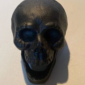 Vintage Iron Metal, Heavy Black Skull with Moving Jaw